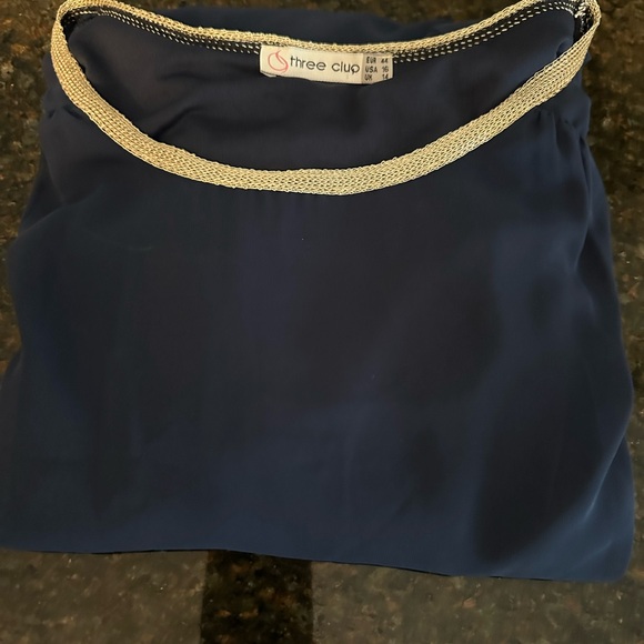 New with out tags Size 16 , Navy top - Picture 7 of 7